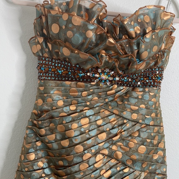 Tony Bowls size 2 copper & blue evening gown - Picture 3 of 9